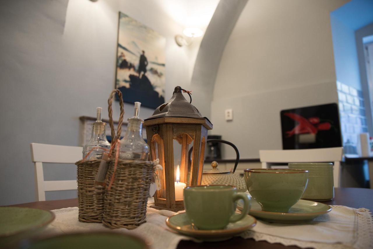 Ultra Central Medieval Apartment Cluj-Napoca Ngoại thất bức ảnh