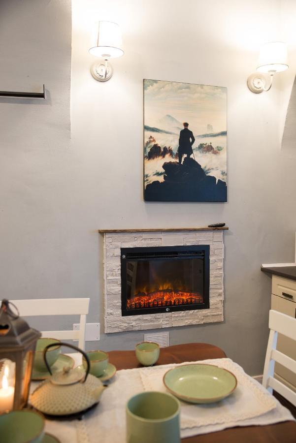 Ultra Central Medieval Apartment Cluj-Napoca Ngoại thất bức ảnh