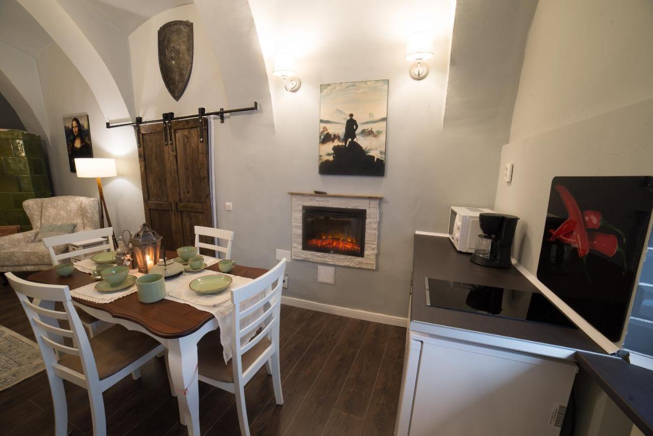 Ultra Central Medieval Apartment Cluj-Napoca Ngoại thất bức ảnh
